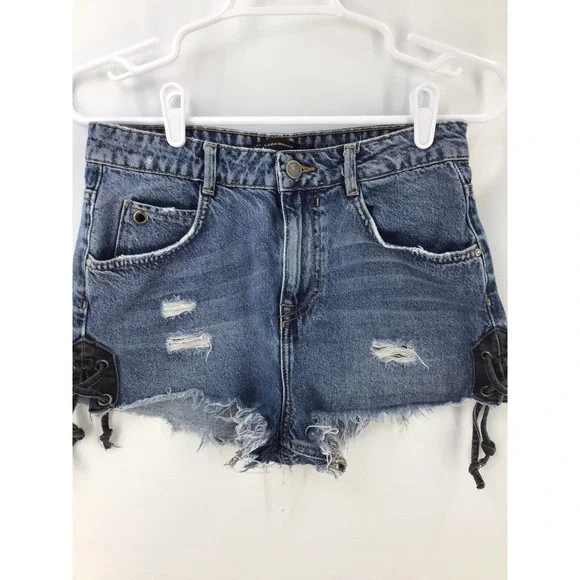 Zara Womens Size 4 Blue Denim Jean Cut Off Shorts Distressed - Picture 3 of 15